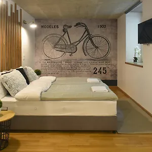 Walk Vaci 78 , Budapest Hongrie